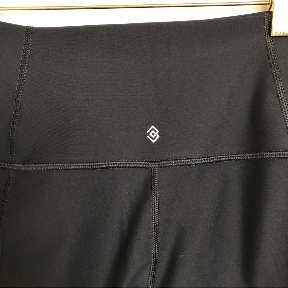 Thirdlove Black Kinetic Performance Pocket Leggin… - image 7